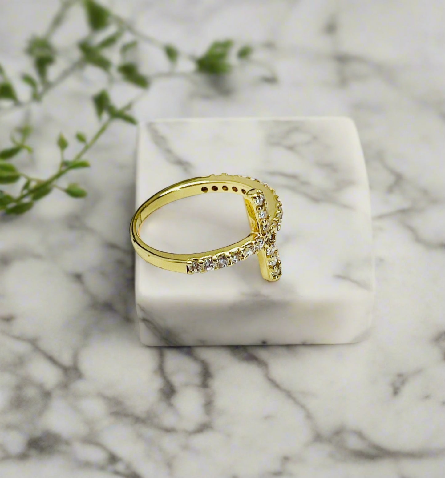 Bezel Cross Ring