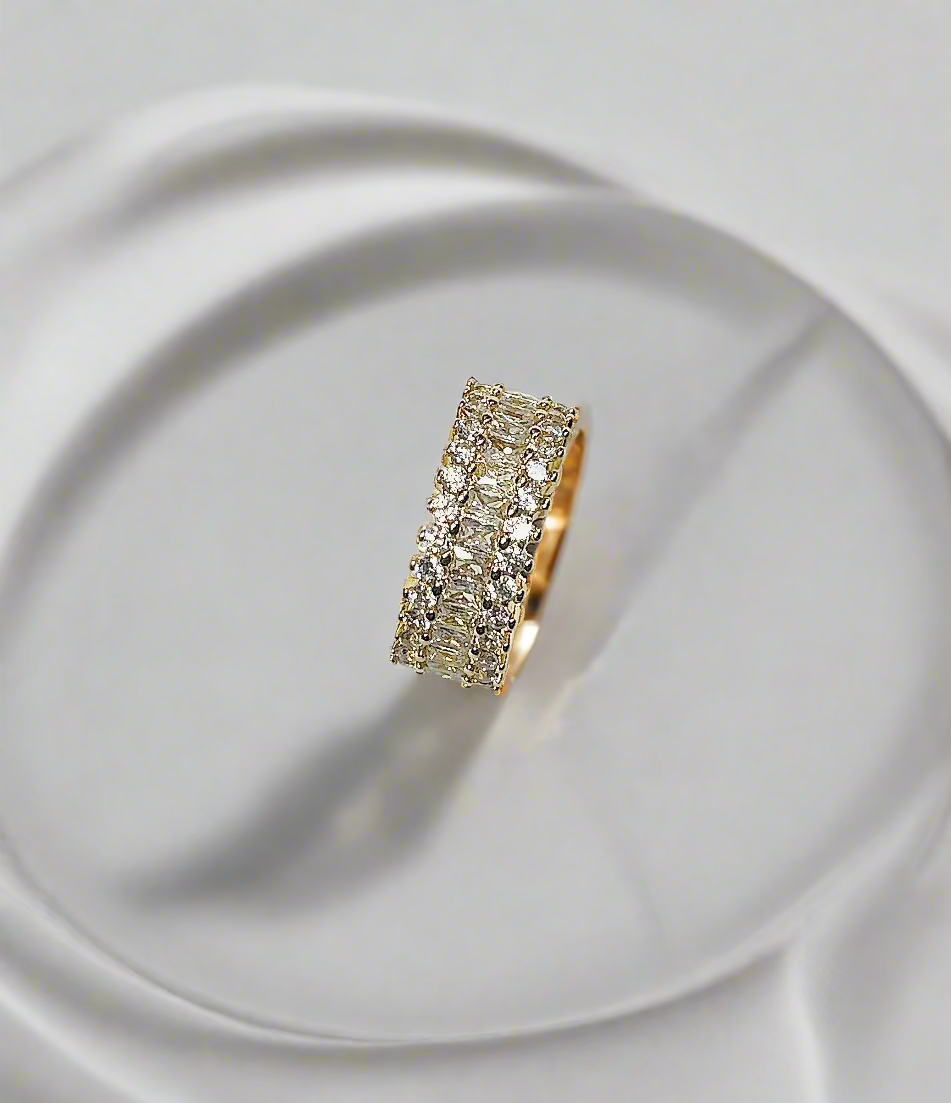 Baguette & Micro Pave Band
