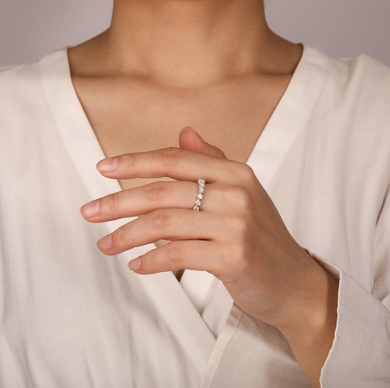 Bezeled Heart Shape Ring